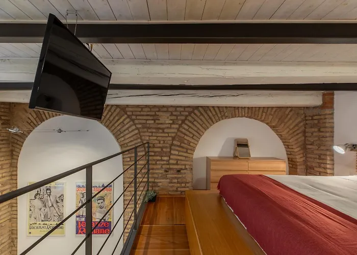 Iflat Cozy & Serene Loft Two Steps From Vatican Apartment